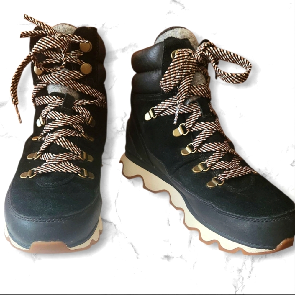 Sorel Black and Tan Women's Sneakers